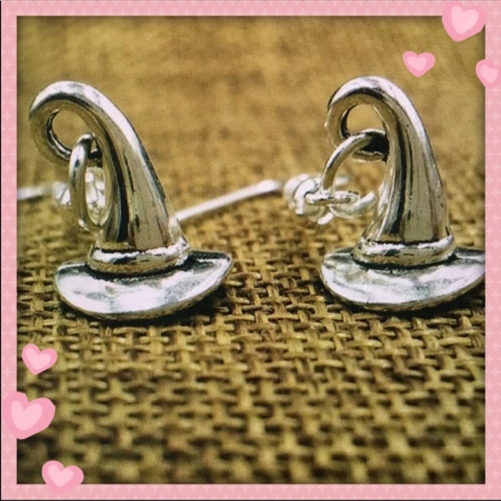 ๐5 for $25๐๐งโโ๏ธ Harry Potter sorting hat ๐งโโ๏ธ - Picture 1 of 1